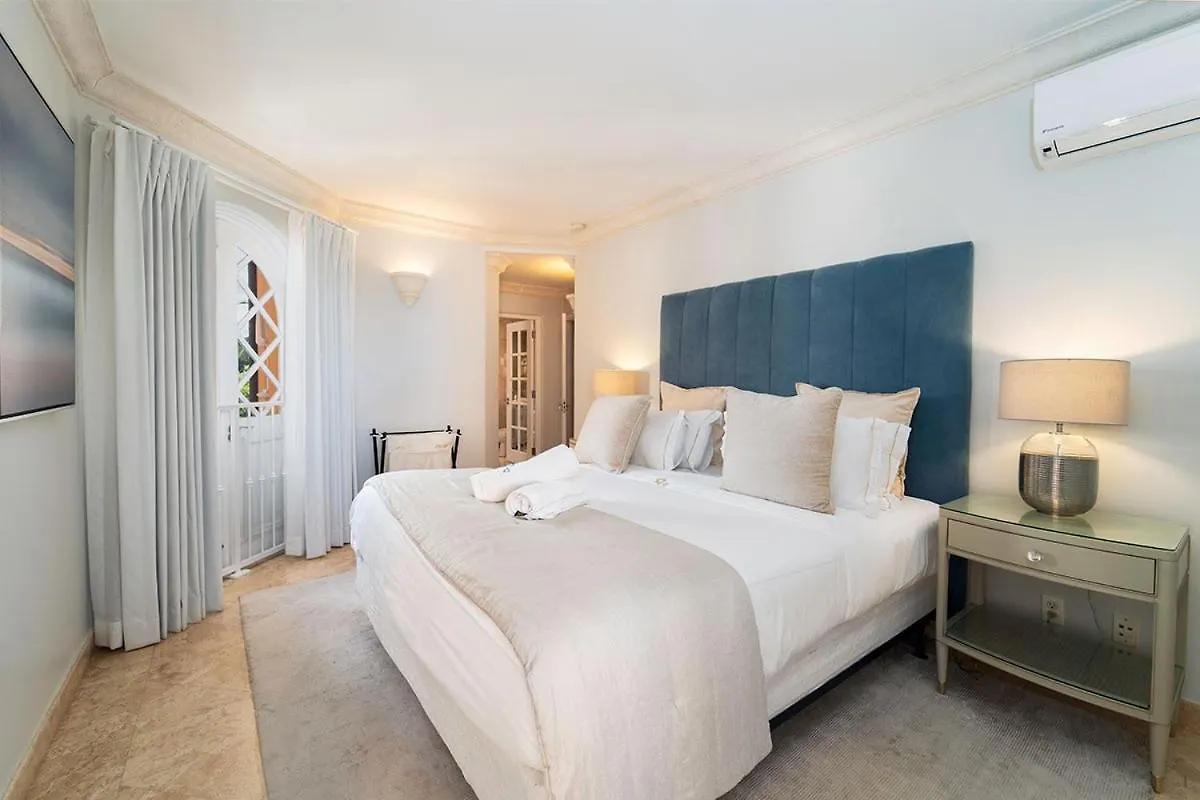St, Peter'S Bay 402 Apts セントピーター 0*,  バルバドス